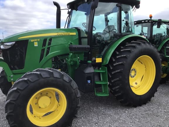 Image of John Deere 6120E equipment image 3