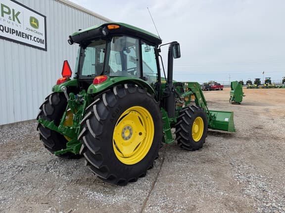 Image of John Deere 6120E equipment image 2
