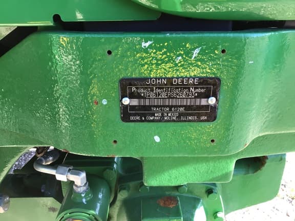 Image of John Deere 6120E equipment image 1