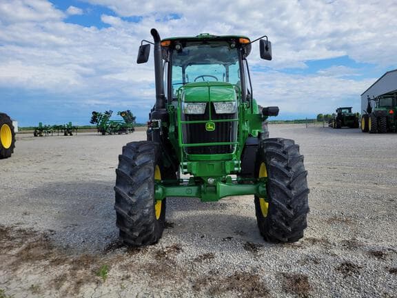 Image of John Deere 6120E equipment image 1