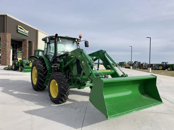 Image of John Deere 6120E equipment image 2