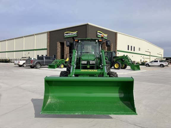 Image of John Deere 6120E equipment image 1