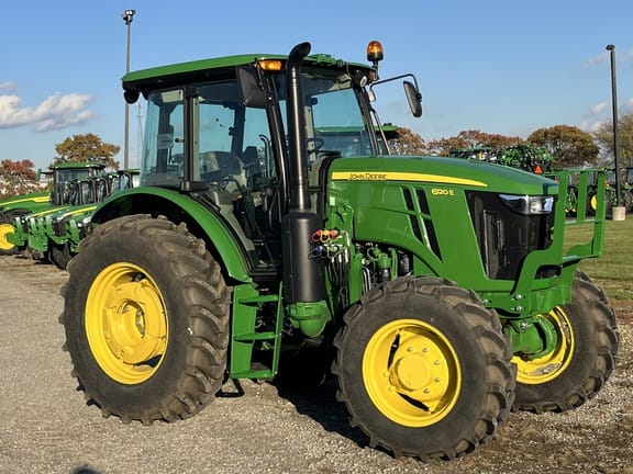 2025 John Deere 6120E Equipment Image0