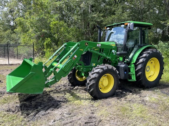 Main image John Deere 6120E