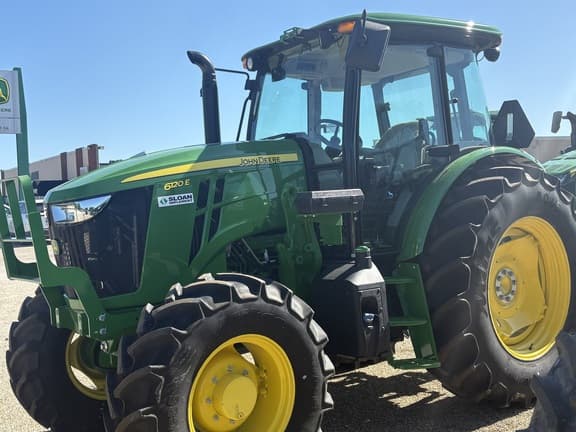 Image of John Deere 6120E equipment image 1
