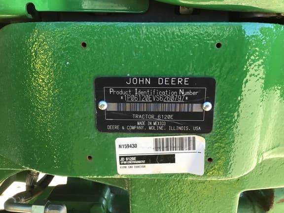 Image of John Deere 6120E equipment image 2