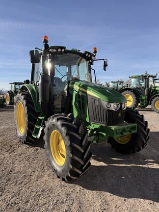 Image of John Deere 6120M equipment image 2