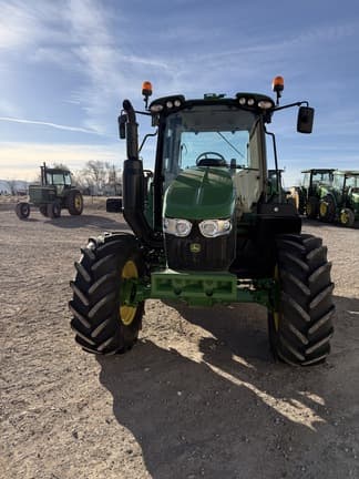 Image of John Deere 6120M equipment image 1