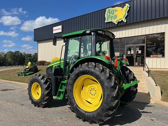 Image of John Deere 6120M equipment image 1