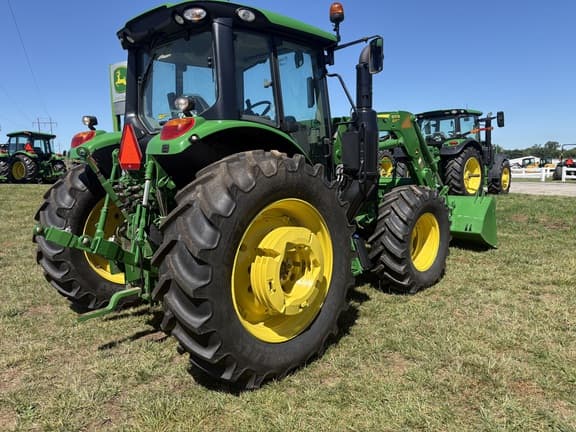 Image of John Deere 6120M equipment image 4