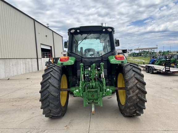 Image of John Deere 6120M equipment image 3