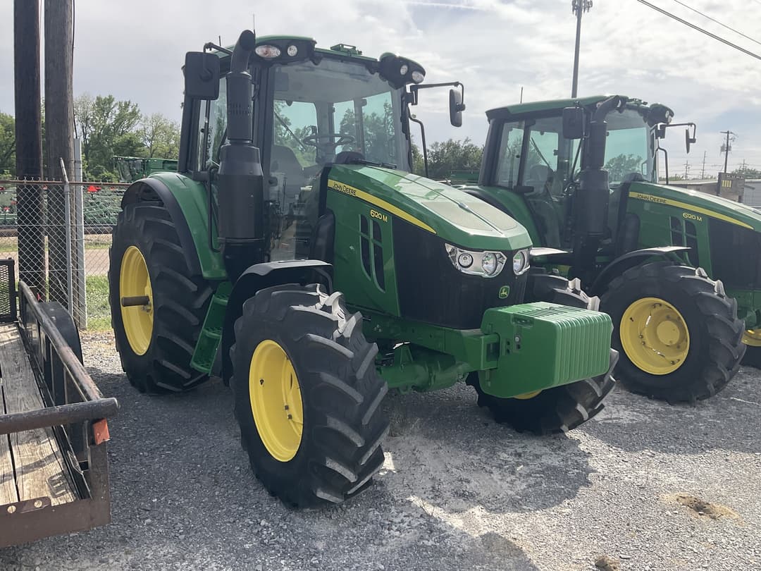 Image of John Deere 6120M Image 1