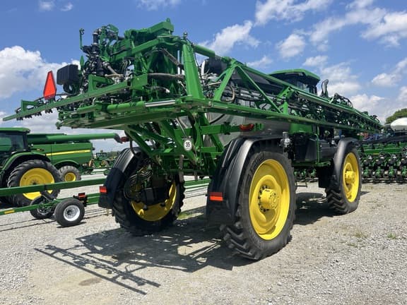 Image of John Deere 612R equipment image 1