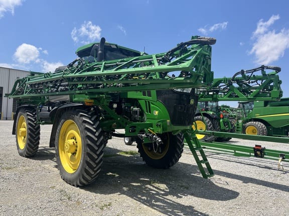 2025 John Deere 612R Equipment Image0