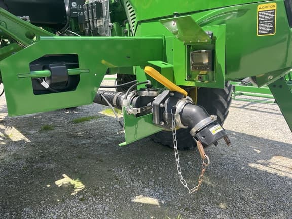 Image of John Deere 612R equipment image 2