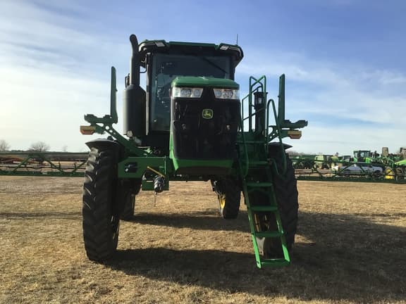 Image of John Deere 612R equipment image 1