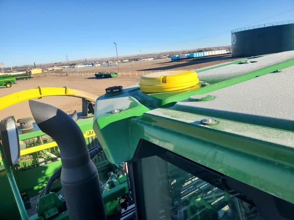 Image of John Deere 612R equipment image 3