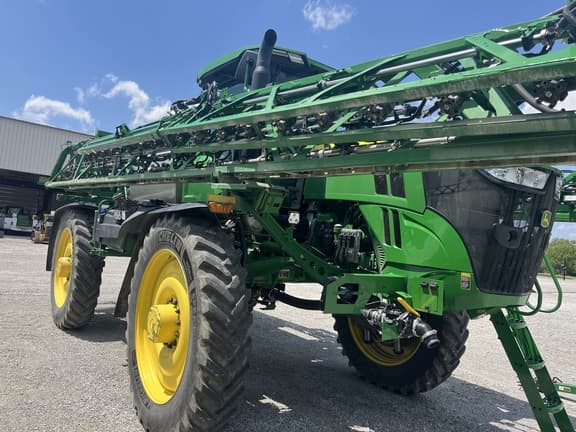 Image of John Deere 612R equipment image 2