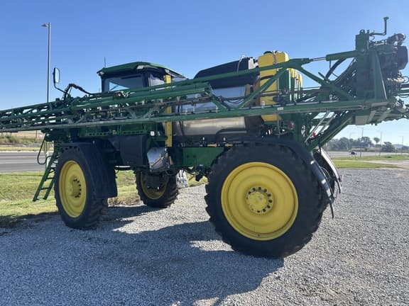 Image of John Deere 612R equipment image 3