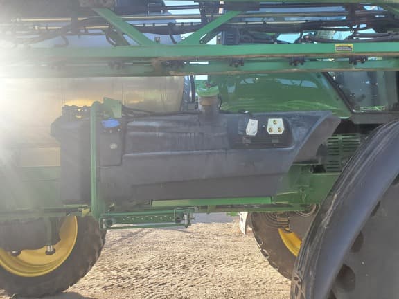 Image of John Deere 612R equipment image 3