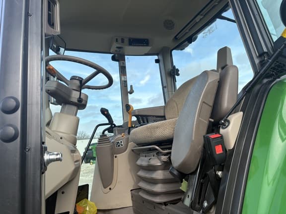 Image of John Deere 6130M equipment image 3