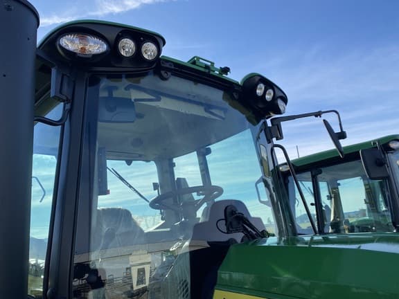 Image of John Deere 6130M equipment image 2