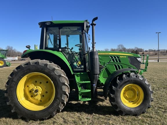 Image of John Deere 6130M equipment image 4