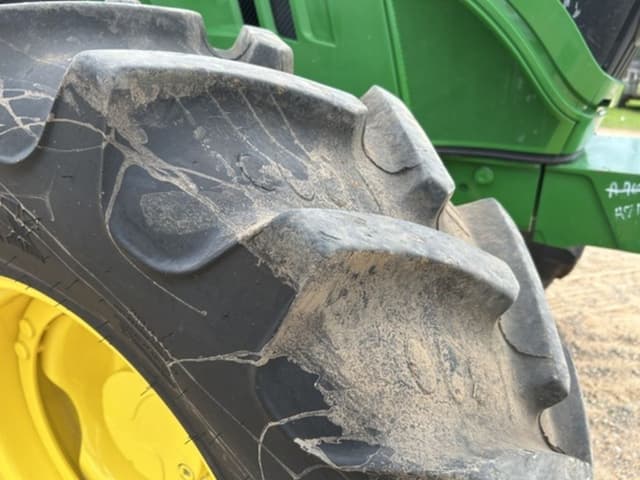 Image of John Deere 6130M equipment image 3