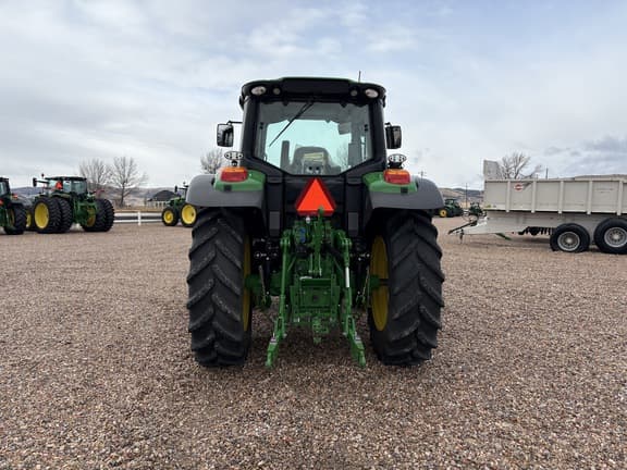 Image of John Deere 6140M equipment image 3