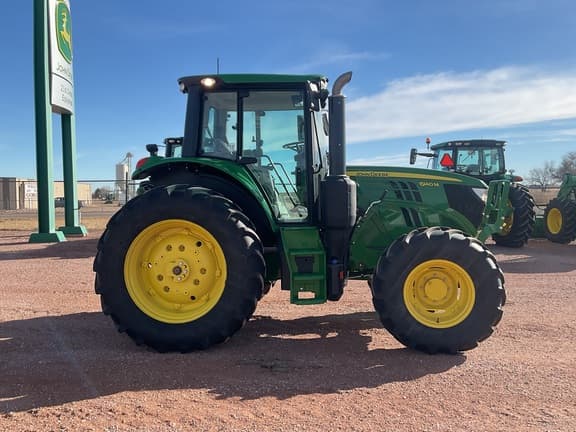 Image of John Deere 6140M equipment image 2
