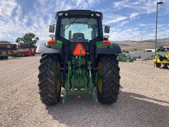 Image of John Deere 6140M equipment image 3