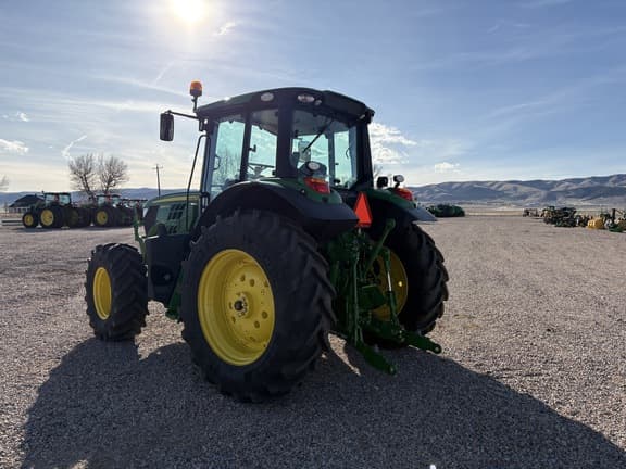 Image of John Deere 6140M equipment image 2