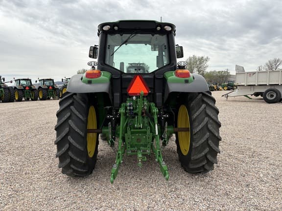 Image of John Deere 6140M equipment image 3