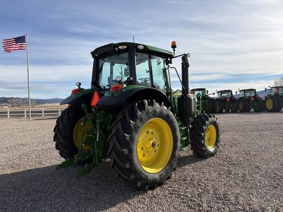 Image of John Deere 6140M equipment image 4
