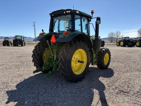 Image of John Deere 6140M equipment image 4