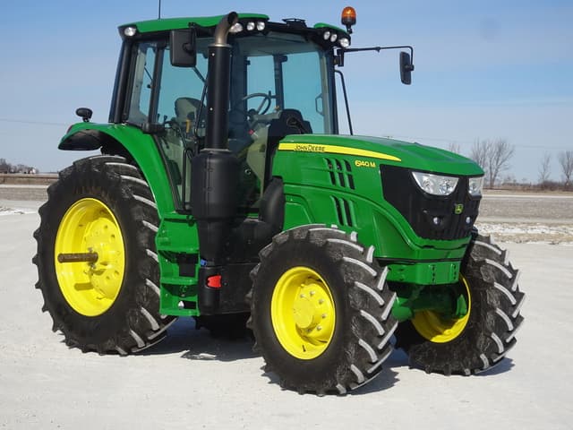 Image of John Deere 6140M equipment image 1