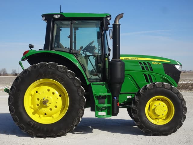 Image of John Deere 6140M equipment image 2