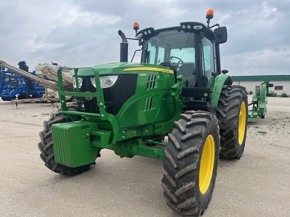 Image of John Deere 6145M equipment image 3