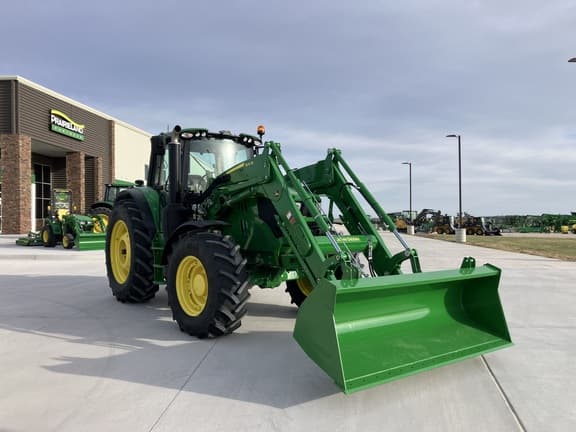 Image of John Deere 6145M equipment image 2