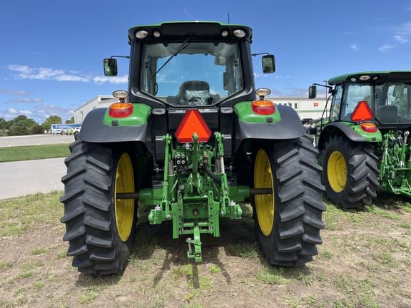Image of John Deere 6145M equipment image 4