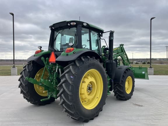 Image of John Deere 6145M equipment image 4