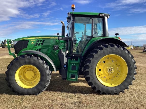 Image of John Deere 6155M equipment image 2