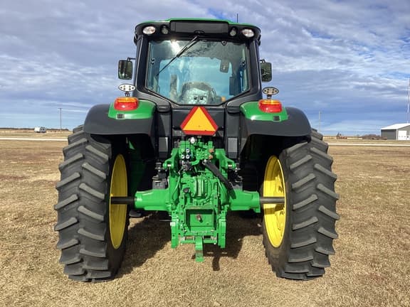 Image of John Deere 6155M equipment image 4
