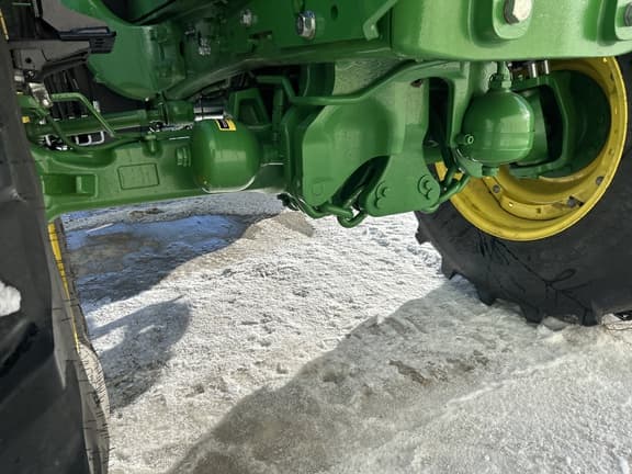 Image of John Deere 6155M equipment image 1