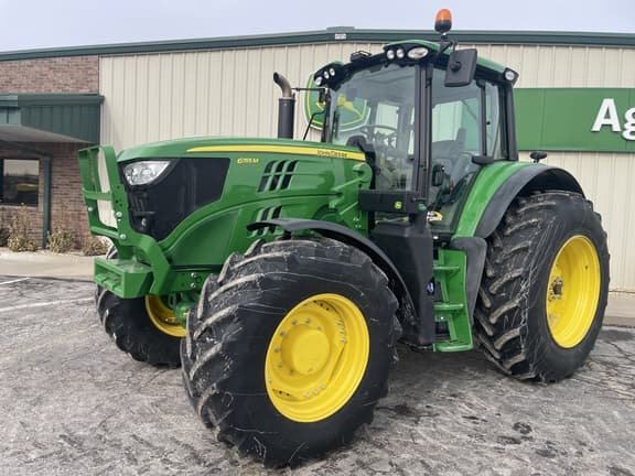 Image of John Deere 6155M equipment image 1