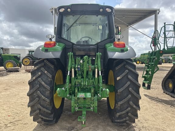 Image of John Deere 6155M equipment image 3