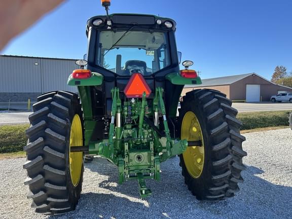 Image of John Deere 6155M equipment image 4