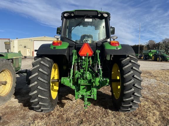 Image of John Deere 6155M equipment image 3