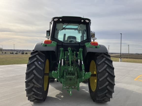 Image of John Deere 6155M equipment image 4