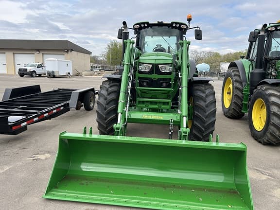 Image of John Deere 6155M equipment image 1
